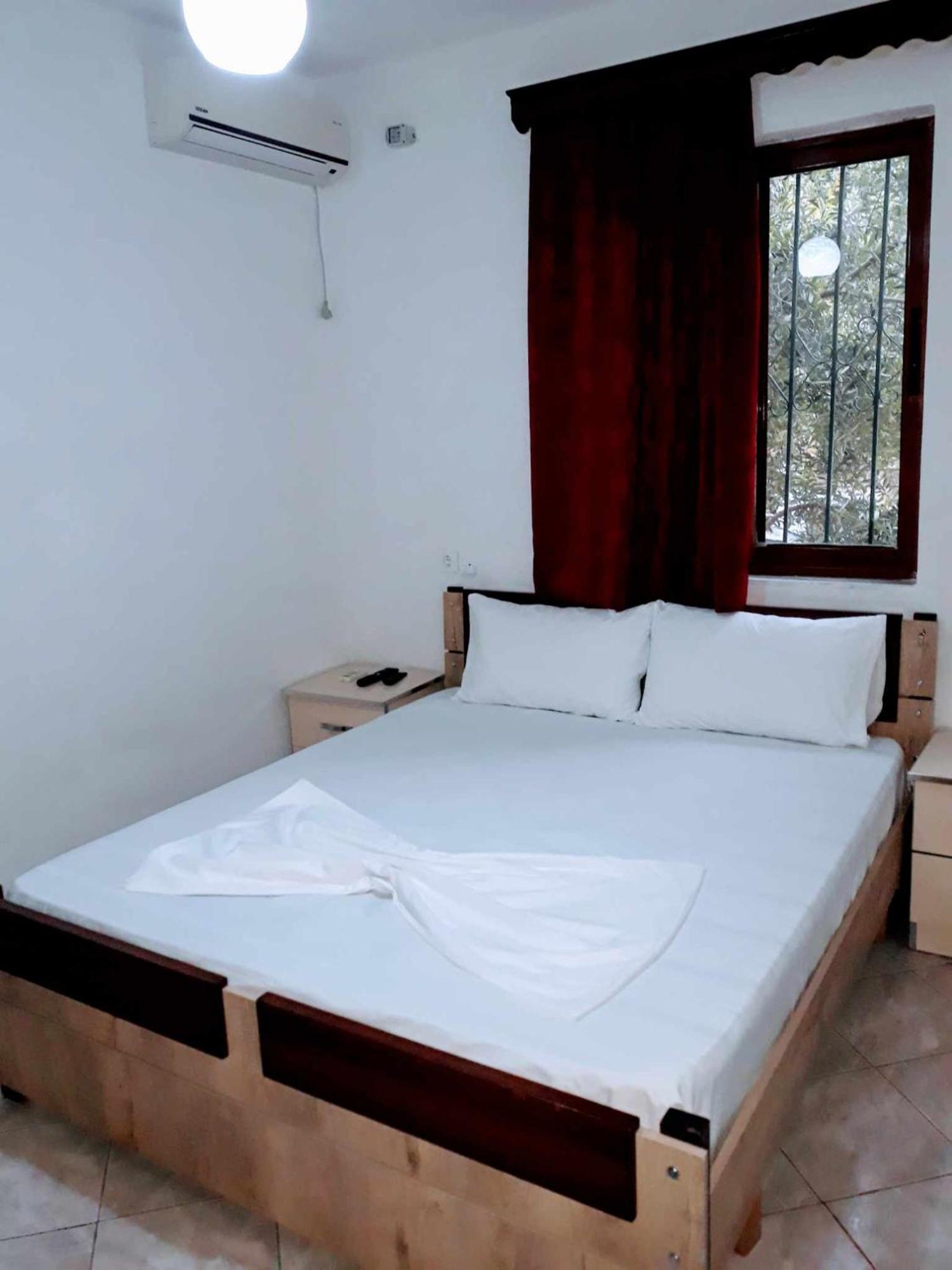 Rezart Apartment ซารานเดอ ภายนอก รูปภาพ